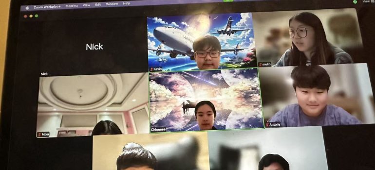 2025/11/22 French Reading Session                          – Les Monsieur Madame